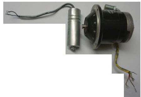 Elektromotor läuft schwer – Kondensator defekt - Kondensatormotor mit 2 Wicklungen - nicht 3 Wicklungen - mit Kondensator für betrieb, Beispielmotor - ein älteres Baujahr im Bild zu sehen.