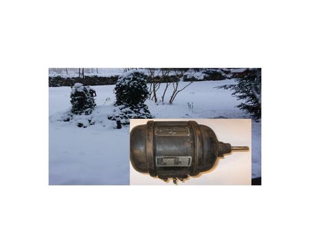 Elktromotor läuft schwer – Ursachen erkennen zu kalt zu warm - unklar, im Bild der alte D Mot im Schnee